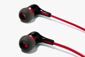 a-pair-of-earphone-1024x683