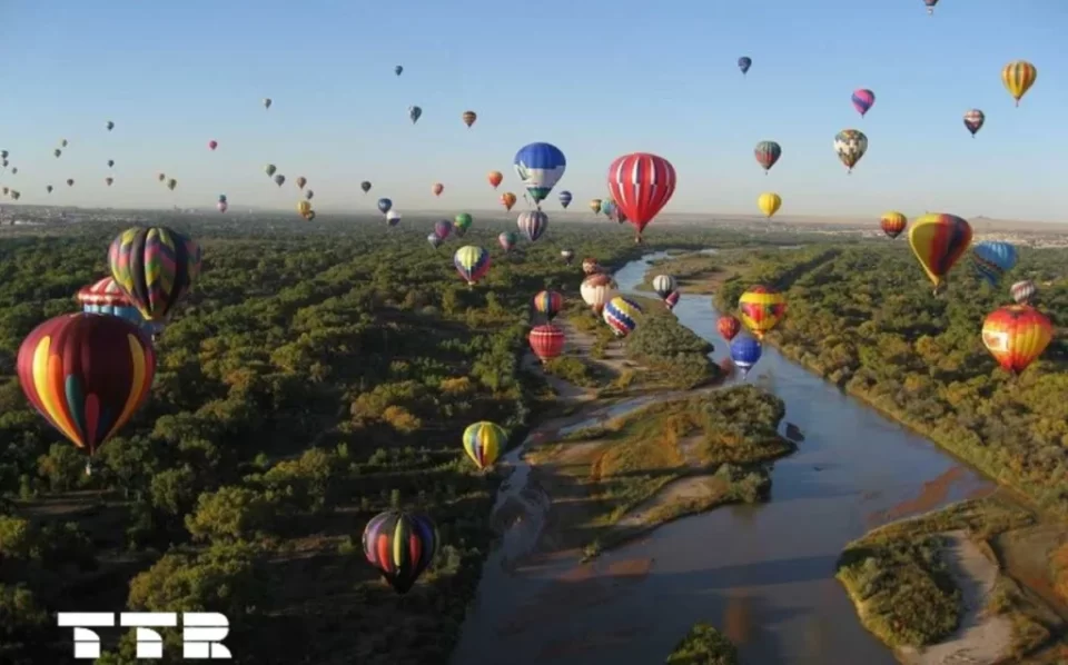 tourist-attractions-in-australia-top-8-things-to-do-in-australia-to-explore-travelers-paradise