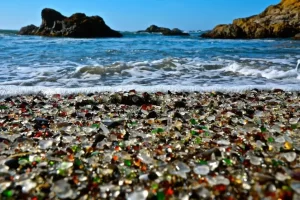 Glass-Beach-California